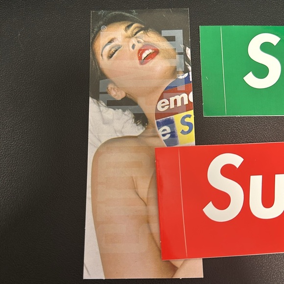 Supreme Stickers FW2024 - 3 pack - Picture 2 of 2